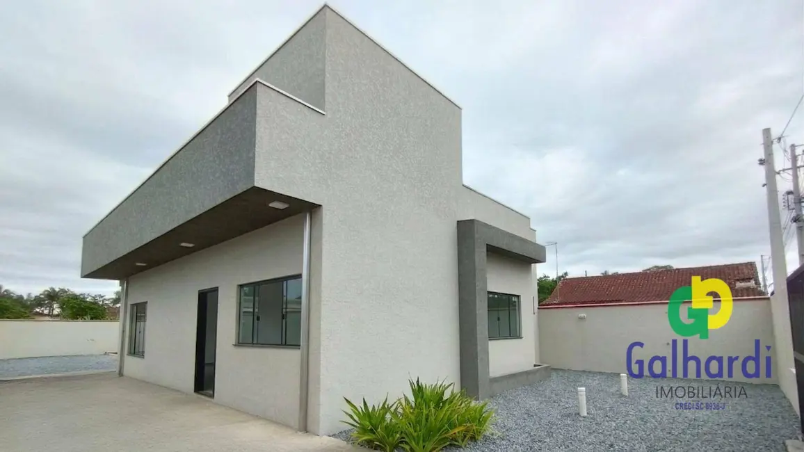 Foto 6 de Casa com 3 quartos à venda, 360m2 em Itapoa - SC