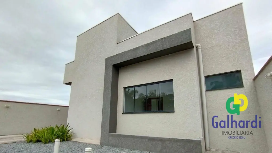 Foto 2 de Casa com 3 quartos à venda, 360m2 em Itapoa - SC
