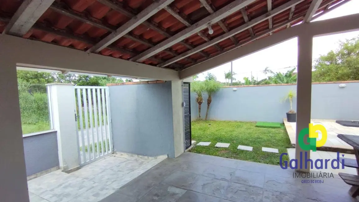 Foto 7 de Casa com 3 quartos à venda, 312m2 em Itapoa - SC