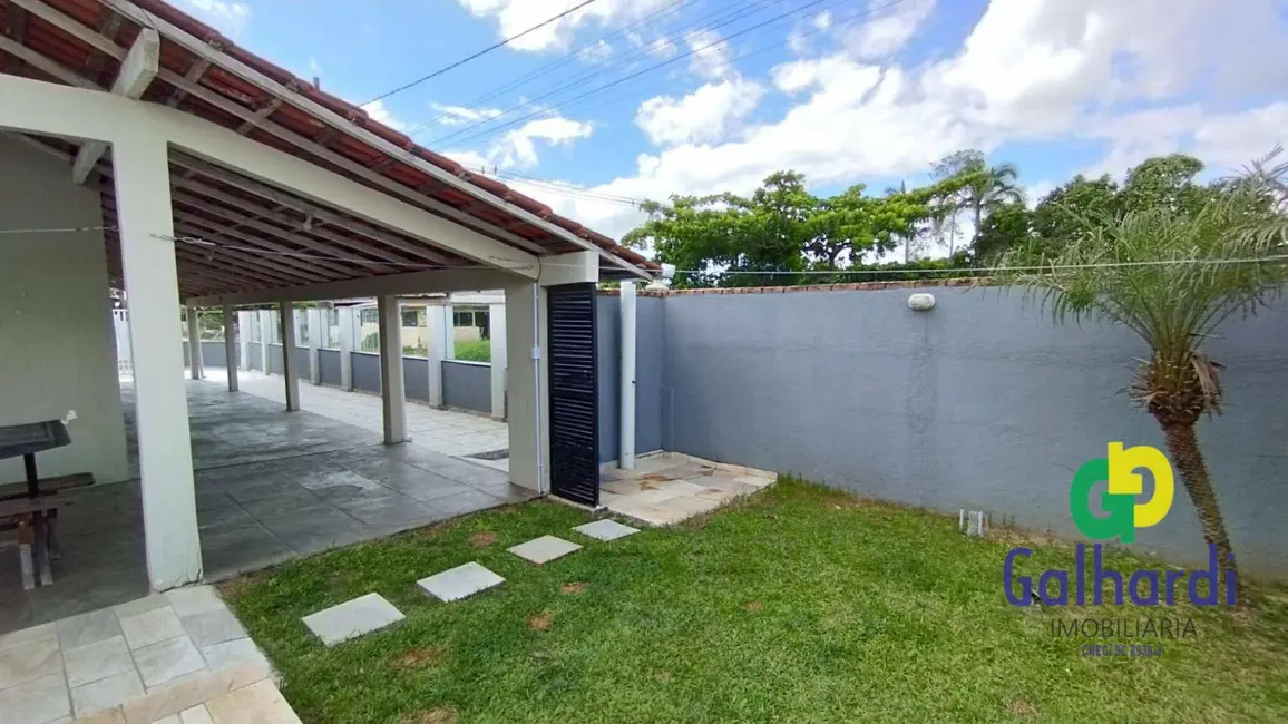 Foto 9 de Casa com 3 quartos à venda, 312m2 em Itapoa - SC