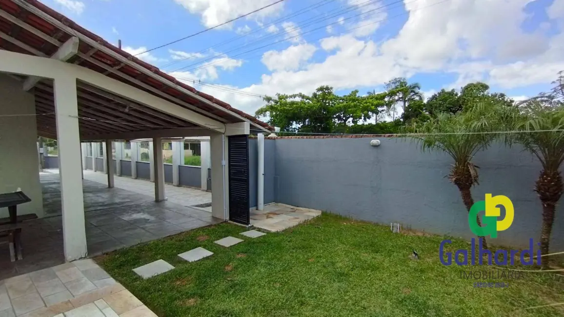 Foto 4 de Casa com 3 quartos à venda, 312m2 em Itapoa - SC