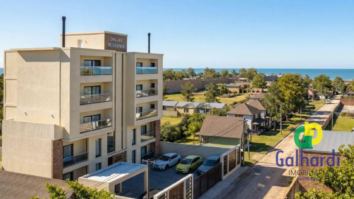 Foto 4 de Apartamento com 2 quartos à venda, 60m2 em Itapoa - SC