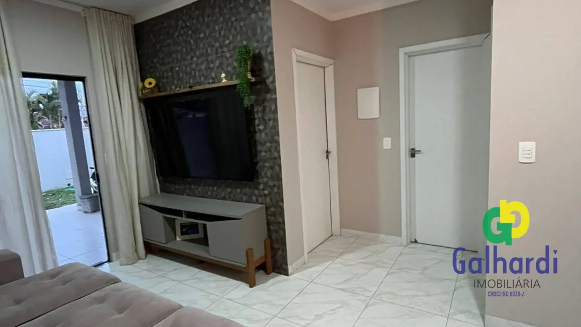 Foto 5 de Casa com 3 quartos à venda, 180m2 em Itapoa - SC