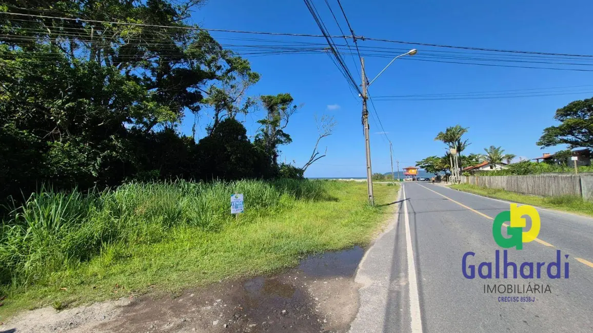 Foto 2 de Terreno / Lote à venda, 450m2 em Itapoa - SC