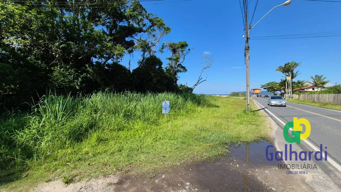 Foto 4 de Terreno / Lote à venda, 450m2 em Itapoa - SC