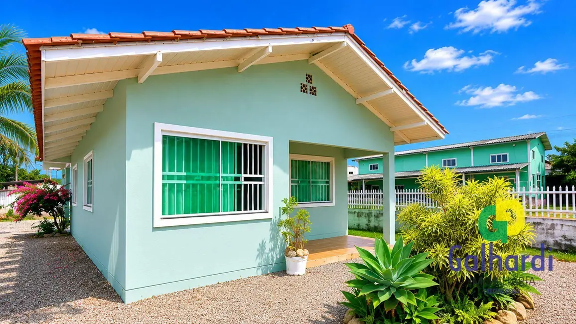Foto 1 de Casa com 3 quartos à venda, 360m2 em Itapoa - SC