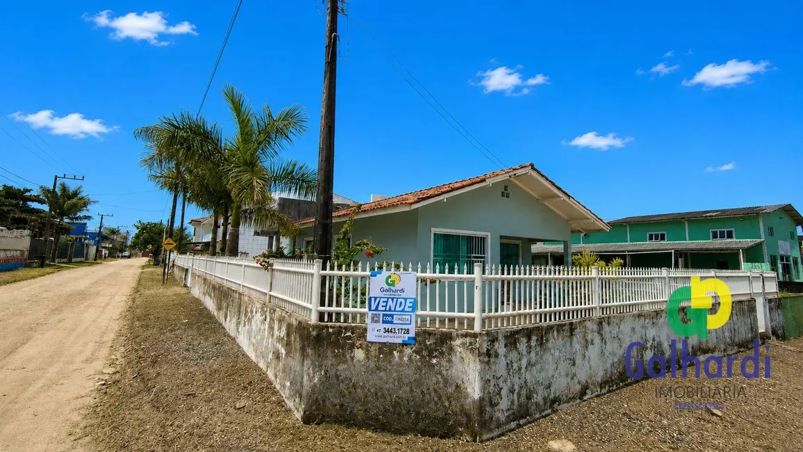 Foto 3 de Casa com 3 quartos à venda, 360m2 em Itapoa - SC