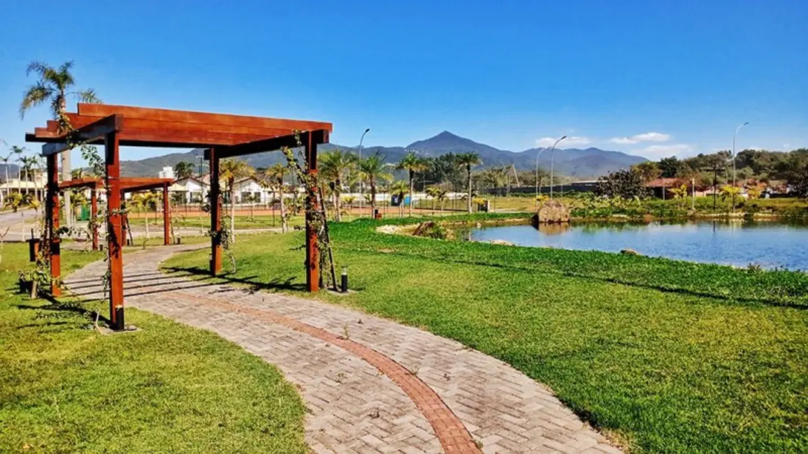 Foto 6 de Terreno / Lote à venda, 243619m2 em Camboriu - SC