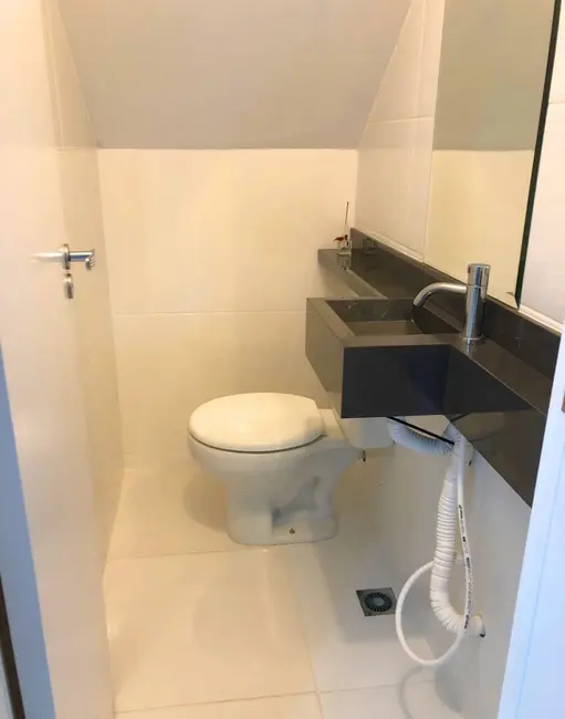 Foto 2 de Sobrado com 3 quartos à venda, 105m2 em Santa Regina, Camboriu - SC