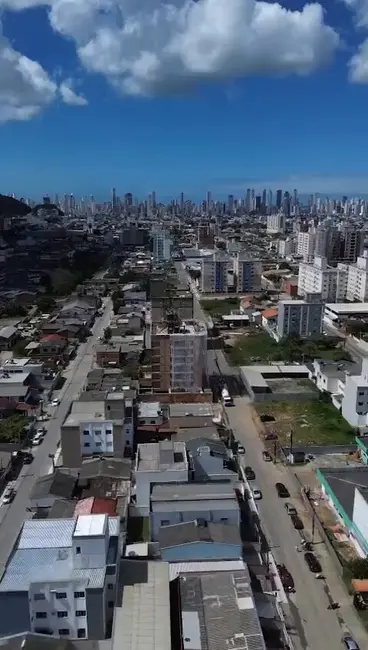 Foto 9 de Apartamento com 2 quartos à venda, 62m2 em Camboriu - SC