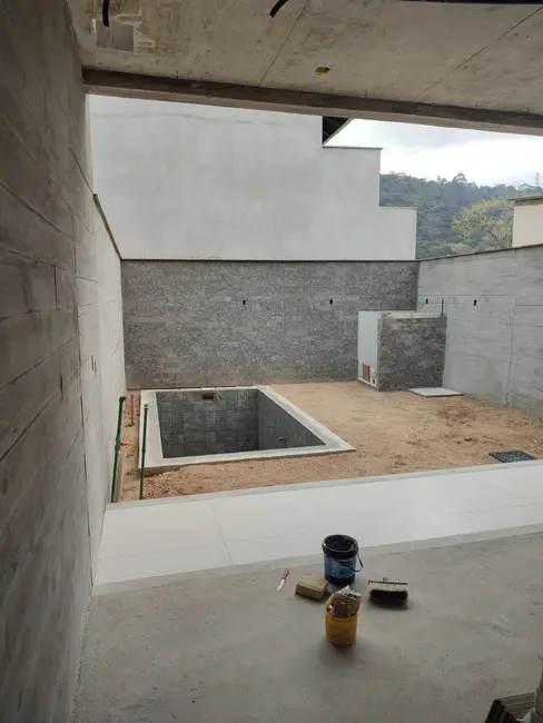 Foto 4 de Sobrado com 3 quartos à venda, 250m2 em Rio Pequeno, Camboriu - SC