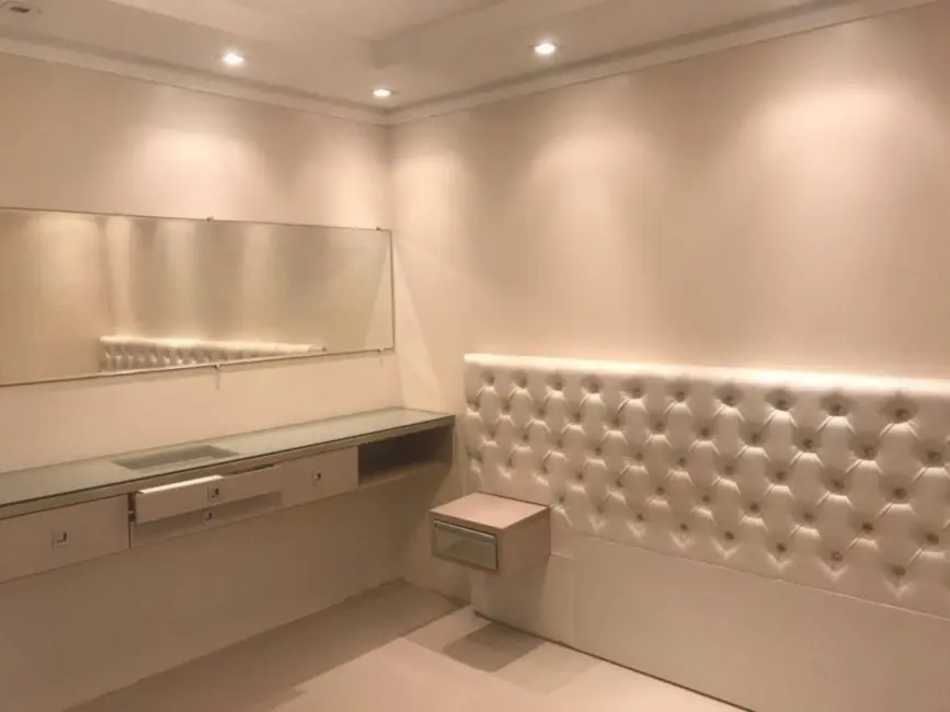 Foto 9 de Apartamento com 2 quartos à venda, 60m2 em Cedro, Camboriu - SC