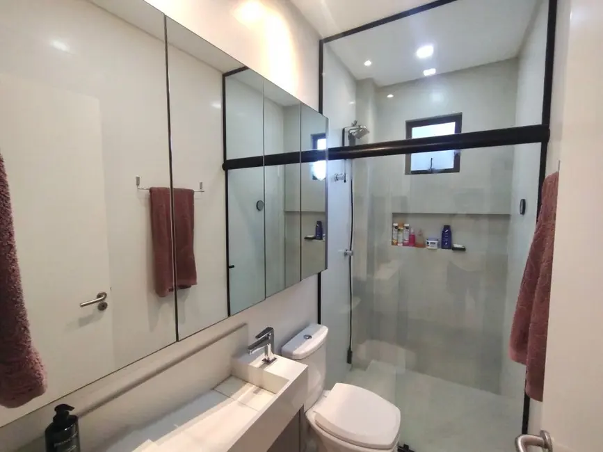 Apartamento com 2 quartos à venda, 71m2 em Centro, Camboriu - SC - imagem 9 Foto 9 de Apartamento com 2 quartos à venda, 71m2 em Centro, Camboriu - SC