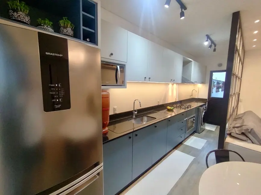 Apartamento com 2 quartos à venda, 71m2 em Centro, Camboriu - SC - imagem 3 Foto 3 de Apartamento com 2 quartos à venda, 71m2 em Centro, Camboriu - SC