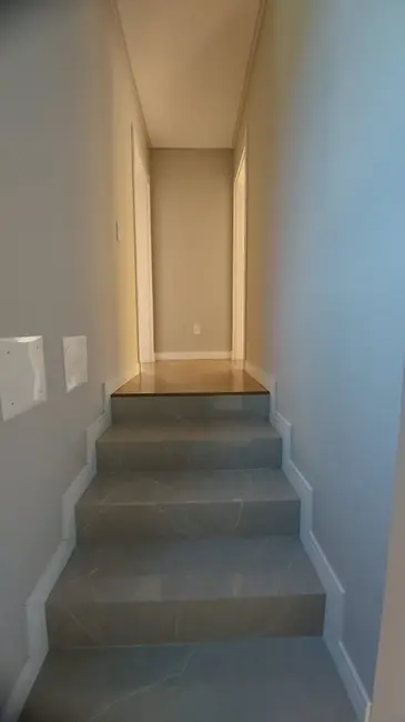 Foto 6 de Sobrado com 3 quartos à venda, 187m2 em Rio Pequeno, Camboriu - SC