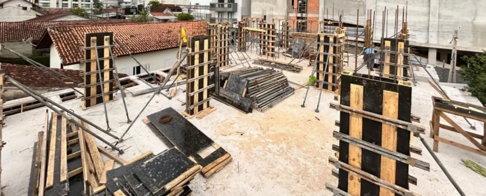 Foto 9 de Apartamento com 2 quartos à venda, 63m2 em Centro, Balneario Picarras - SC