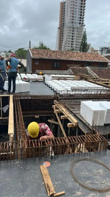 Foto 5 de Apartamento com 2 quartos à venda, 63m2 em Centro, Balneario Picarras - SC
