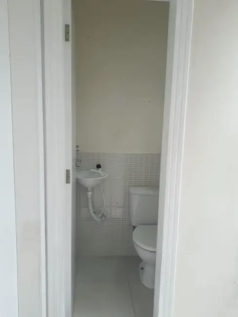 Sobrado com 2 quartos à venda, 81m2 em Santa Regina, Camboriu - SC - imagem 4 Foto 4 de Sobrado com 2 quartos à venda, 81m2 em Santa Regina, Camboriu - SC