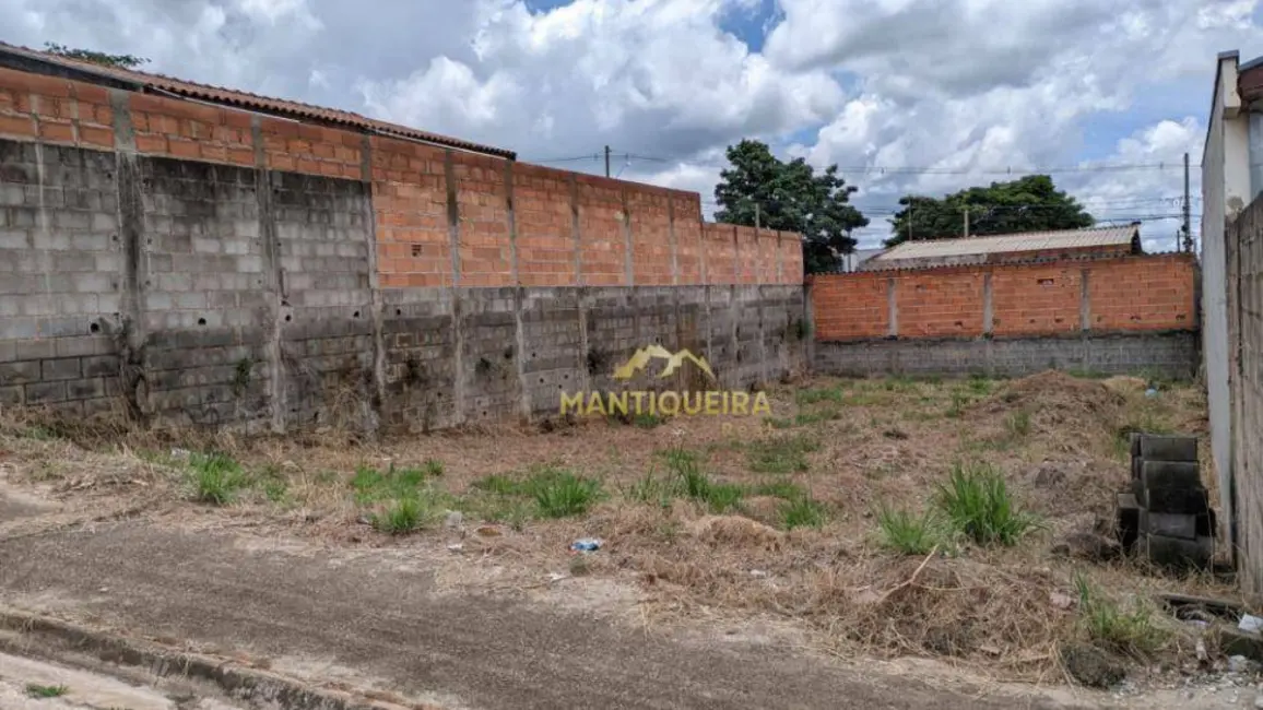Terreno / Lote à venda, 250m2 em Espirito Santo Do Pinhal - SP - imagem 3 Foto 3 de Terreno / Lote à venda, 250m2 em Espirito Santo Do Pinhal - SP