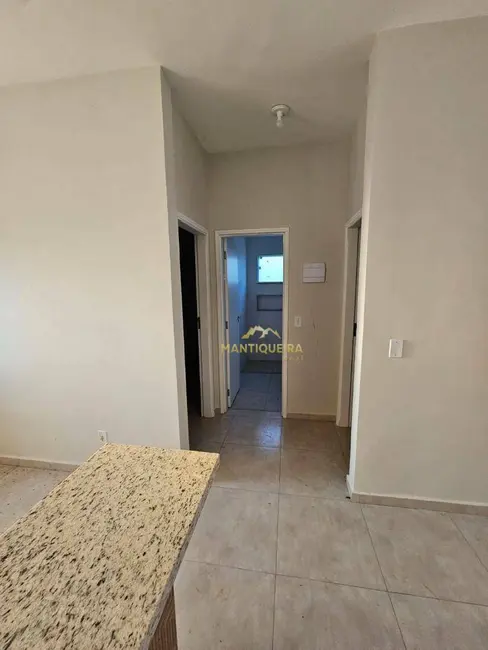 Foto 8 de Casa de Condomínio com 2 quartos à venda, 250m2 em Espirito Santo Do Pinhal - SP