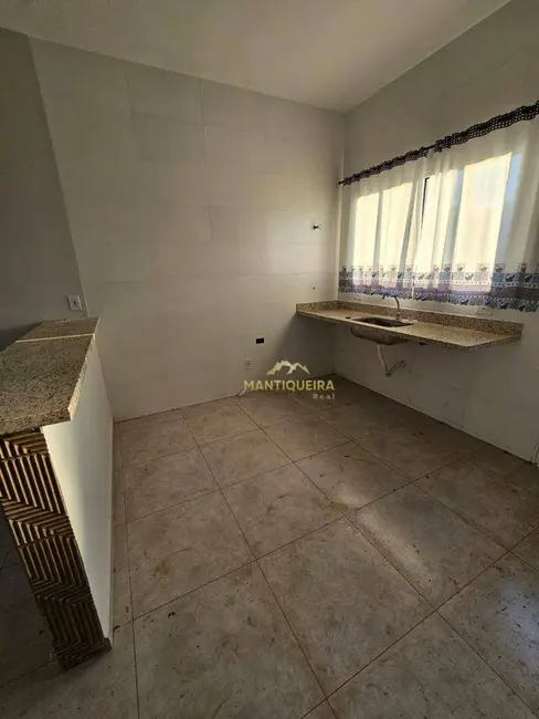 Foto 6 de Casa de Condomínio com 2 quartos à venda, 250m2 em Espirito Santo Do Pinhal - SP