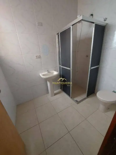 Casa com 3 quartos para alugar, 250m2 em Centro, Espirito Santo Do Pinhal - SP - imagem 7 Foto 7 de Casa com 3 quartos para alugar, 250m2 em Centro, Espirito Santo Do Pinhal - SP
