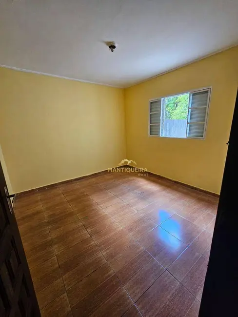 Foto 1 de Casa com 2 quartos para alugar, 250m2 em Centro, Espirito Santo Do Pinhal - SP