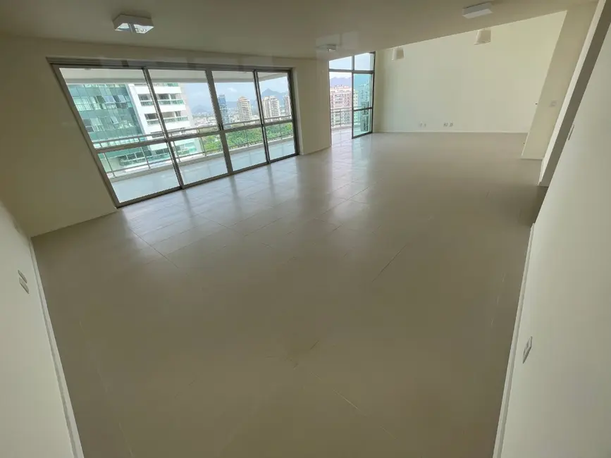 Foto 2 de Apartamento com 4 quartos à venda, 376m2 em Barra da Tijuca, Rio De Janeiro - RJ