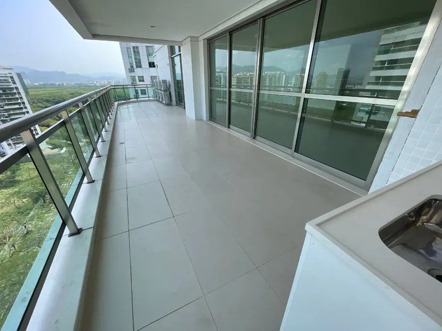 Foto 4 de Apartamento com 4 quartos à venda, 376m2 em Barra da Tijuca, Rio De Janeiro - RJ