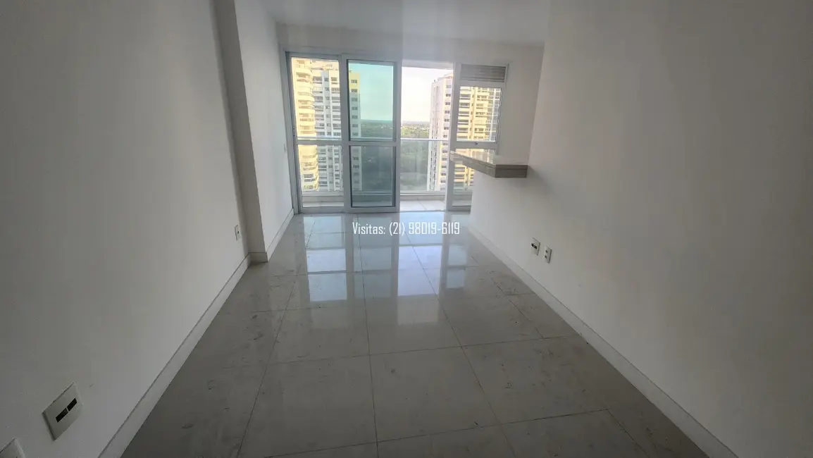 Foto 2 de Apartamento com 2 quartos à venda, 77m2 em Barra da Tijuca, Rio De Janeiro - RJ