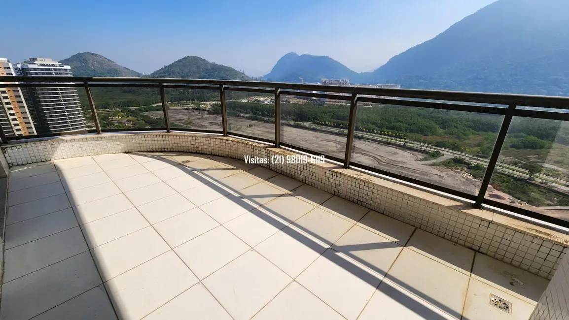 Apartamento com 4 quartos à venda, 248m2 em Barra da Tijuca, Rio De Janeiro - RJ - imagem 3 Foto 3 de Apartamento com 4 quartos à venda, 248m2 em Barra da Tijuca, Rio De Janeiro - RJ