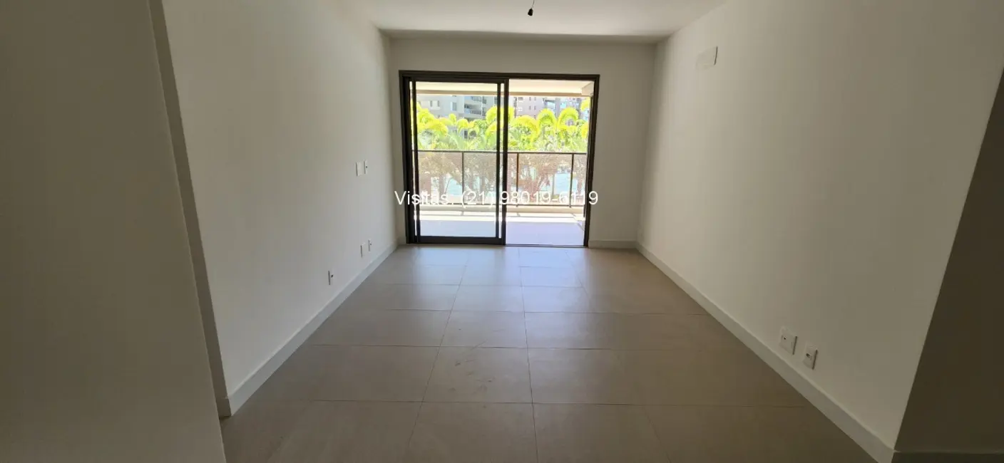 Foto 2 de Apartamento com 3 quartos à venda, 126m2 em Barra da Tijuca, Rio De Janeiro - RJ