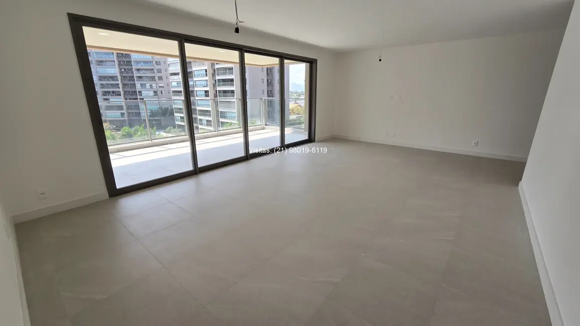 Foto 3 de Apartamento com 4 quartos à venda, 205m2 em Barra da Tijuca, Rio De Janeiro - RJ