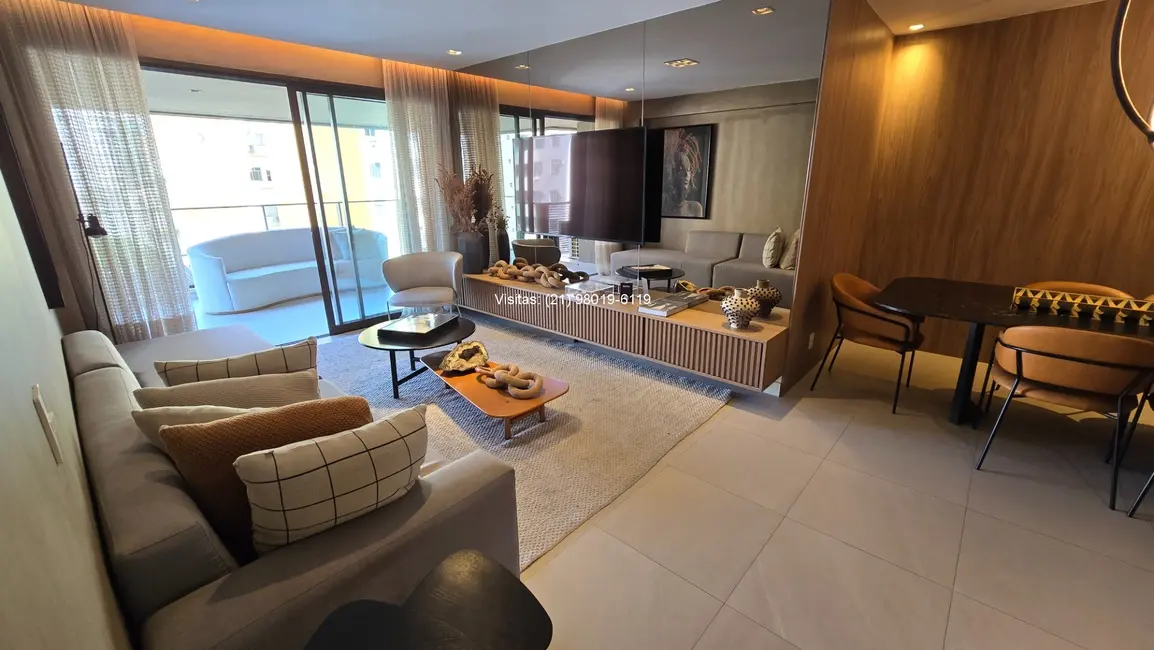 Apartamento com 3 quartos à venda, 131m2 em Botafogo, Rio De Janeiro - RJ - imagem 2 Foto 2 de Apartamento com 3 quartos à venda, 131m2 em Botafogo, Rio De Janeiro - RJ