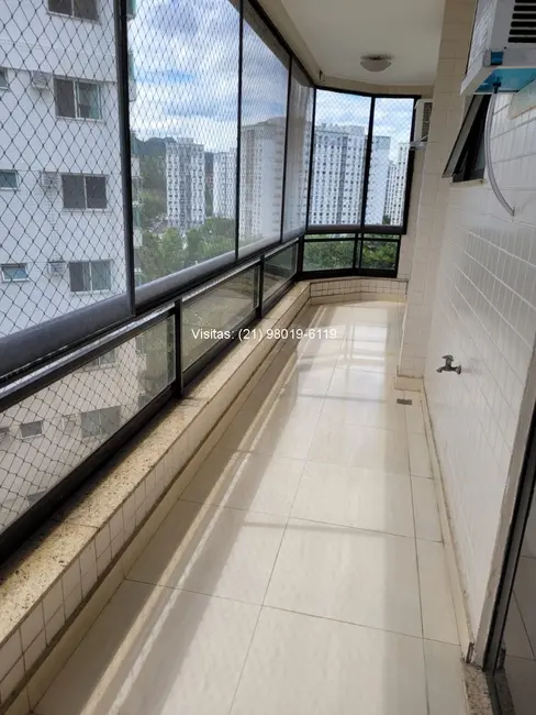 Apartamento com 3 quartos à venda, 150m2 em Rio De Janeiro - RJ - imagem 5 Foto 5 de Apartamento com 3 quartos à venda, 150m2 em Rio De Janeiro - RJ