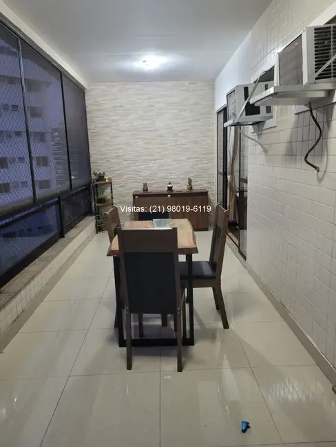Apartamento com 3 quartos à venda, 150m2 em Rio De Janeiro - RJ - imagem 6 Foto 6 de Apartamento com 3 quartos à venda, 150m2 em Rio De Janeiro - RJ