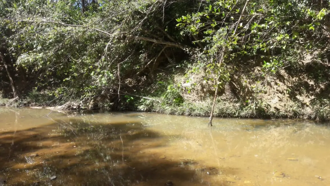 Foto 1 de Terreno / Lote à venda, 70000m2 em Padre Bernardo - GO