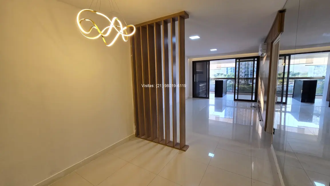 Apartamento com 4 quartos para alugar, 160m2 em Barra da Tijuca, Rio De Janeiro - RJ - imagem 3 Foto 3 de Apartamento com 4 quartos para alugar, 160m2 em Barra da Tijuca, Rio De Janeiro - RJ
