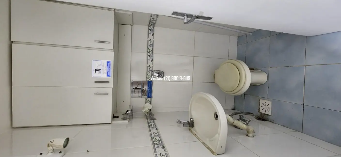 Loja para alugar, 32m2 em Madureira, Rio De Janeiro - RJ - imagem 9 Foto 9 de Loja para alugar, 32m2 em Madureira, Rio De Janeiro - RJ