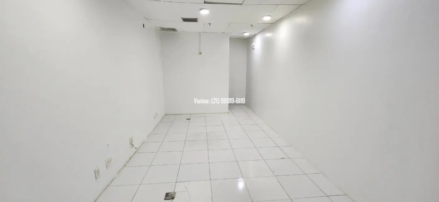 Loja para alugar, 32m2 em Madureira, Rio De Janeiro - RJ - imagem 8 Foto 8 de Loja para alugar, 32m2 em Madureira, Rio De Janeiro - RJ