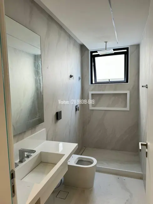 Casa de Condomínio com 5 quartos à venda, 900m2 em Barra da Tijuca, Rio De Janeiro - RJ - imagem 7 Foto 7 de Casa de Condomínio com 5 quartos à venda, 900m2 em Barra da Tijuca, Rio De Janeiro - RJ