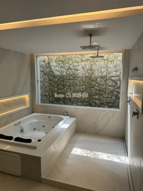 Casa de Condomínio com 5 quartos à venda, 900m2 em Barra da Tijuca, Rio De Janeiro - RJ - imagem 9 Foto 9 de Casa de Condomínio com 5 quartos à venda, 900m2 em Barra da Tijuca, Rio De Janeiro - RJ