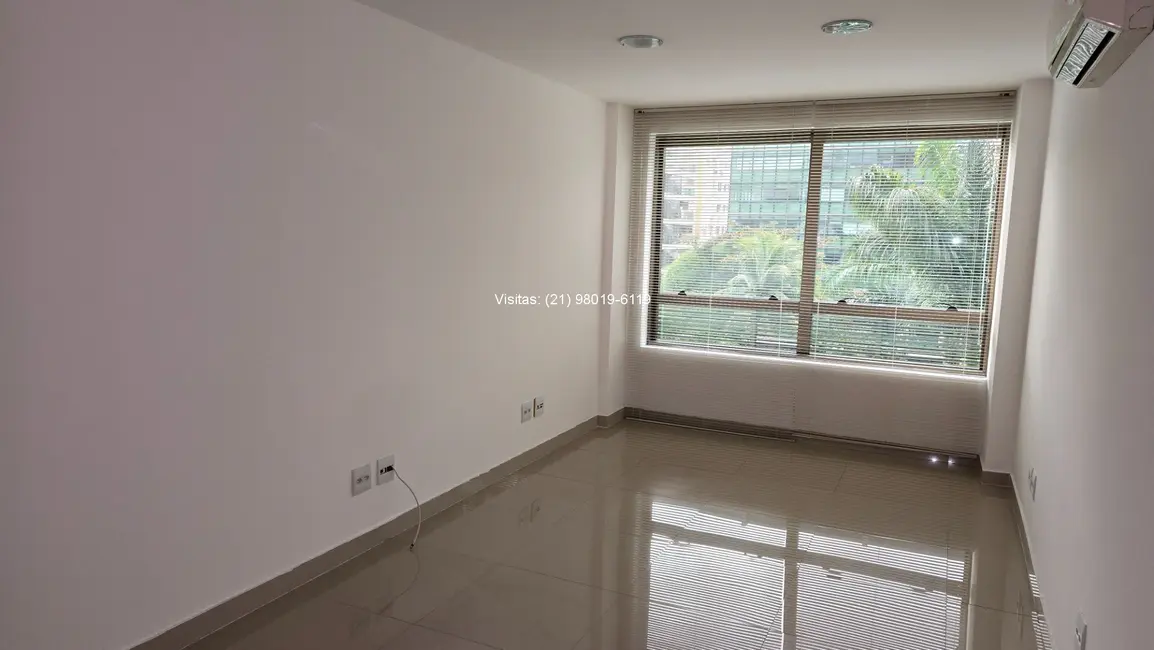 Foto 5 de Sala Comercial para alugar, 25m2 em Freguesia (Jacarepaguá), Rio De Janeiro - RJ