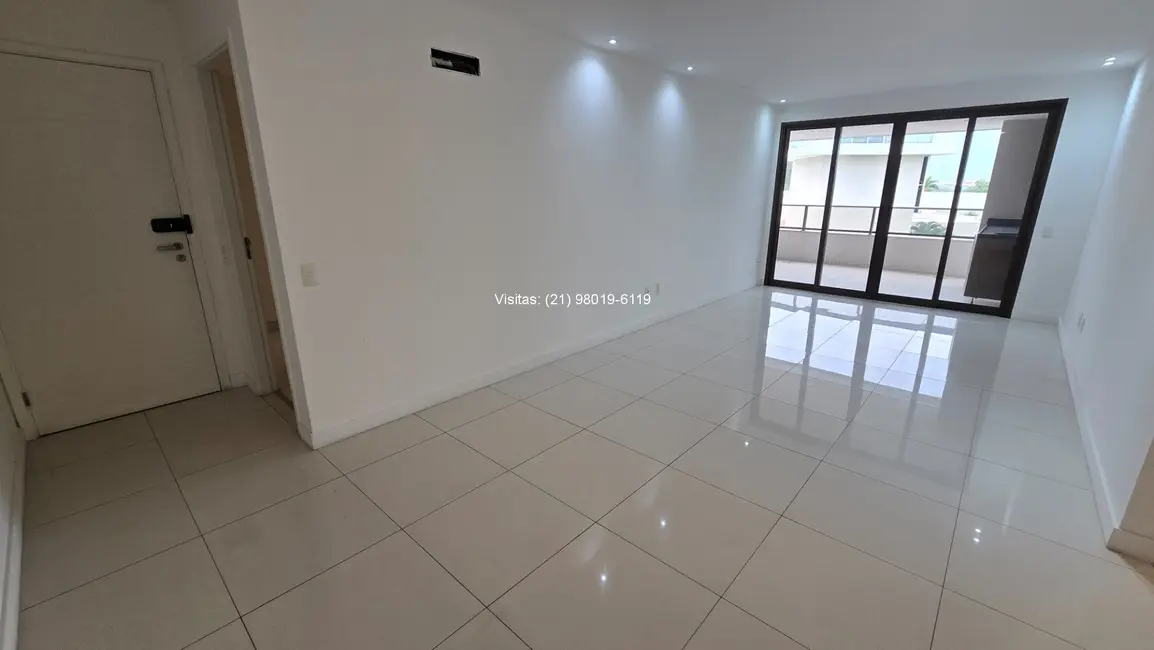 Apartamento com 3 quartos à venda, 131m2 em Barra da Tijuca, Rio De Janeiro - RJ - imagem 3 Foto 3 de Apartamento com 3 quartos à venda, 131m2 em Barra da Tijuca, Rio De Janeiro - RJ