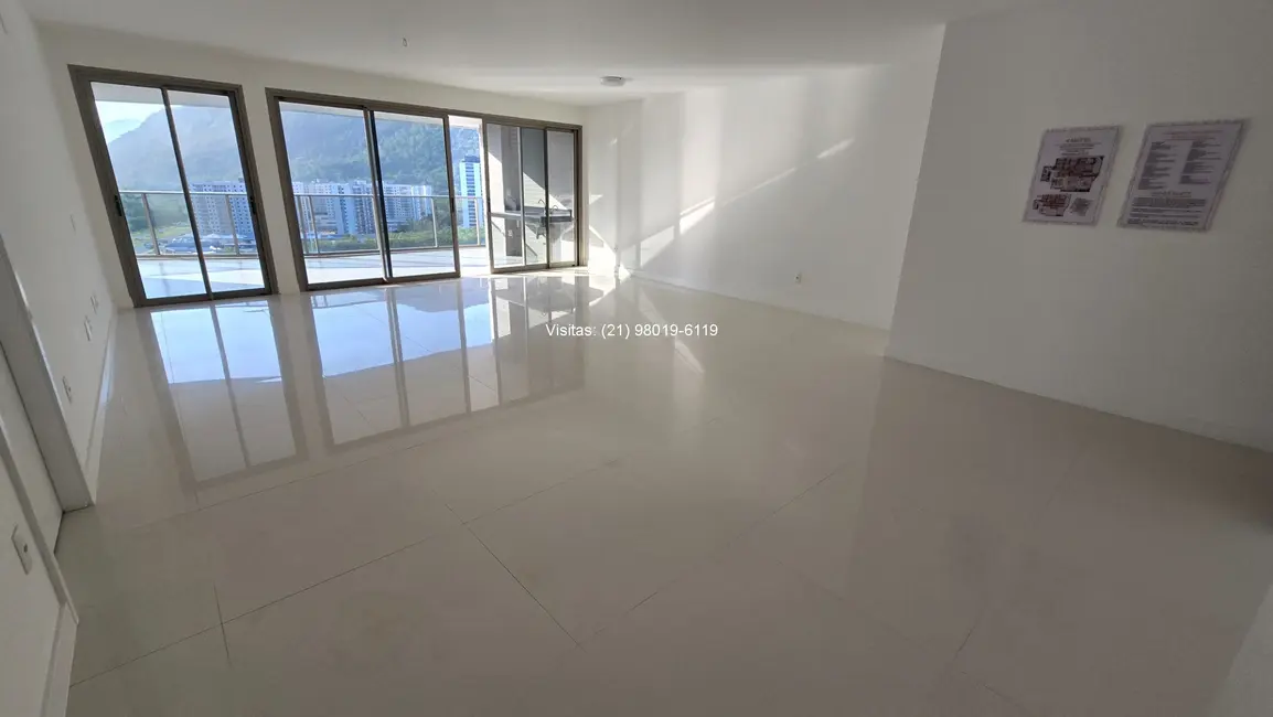 Foto 3 de Apartamento com 4 quartos à venda, 227m2 em Rio De Janeiro - RJ