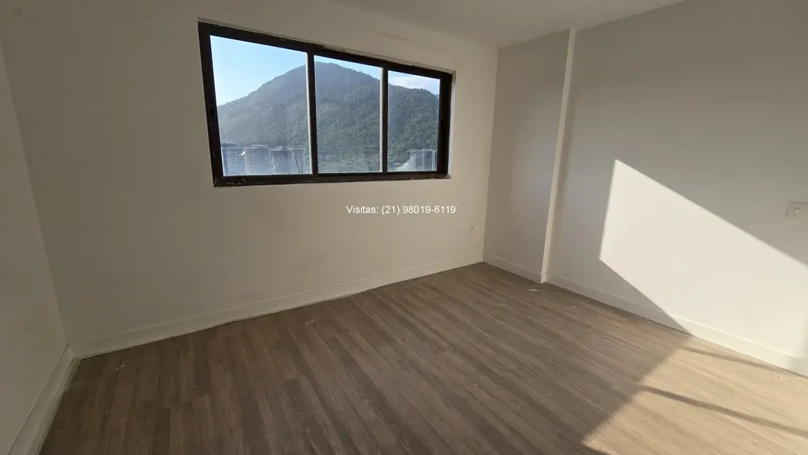 Apartamento com 4 quartos à venda, 252m2 em Barra da Tijuca, Rio De Janeiro - RJ - imagem 9 Foto 9 de Apartamento com 4 quartos à venda, 252m2 em Barra da Tijuca, Rio De Janeiro - RJ