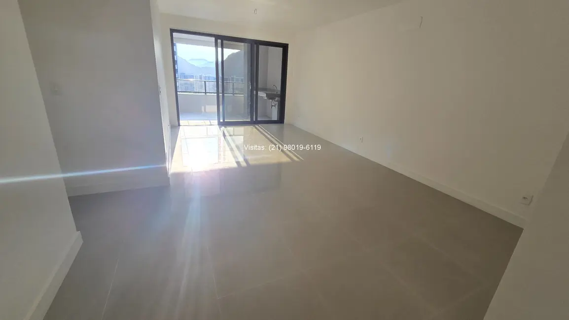Foto 3 de Apartamento com 4 quartos à venda, 124m2 em Barra da Tijuca, Rio De Janeiro - RJ