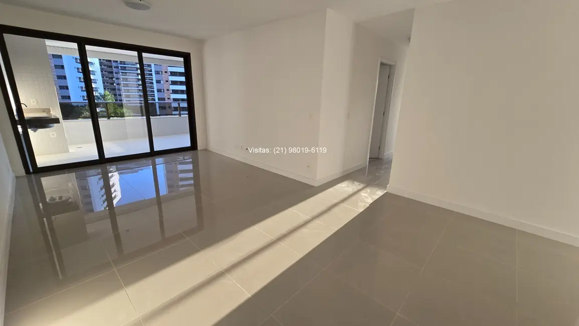 Foto 2 de Apartamento com 4 quartos à venda, 124m2 em Barra da Tijuca, Rio De Janeiro - RJ
