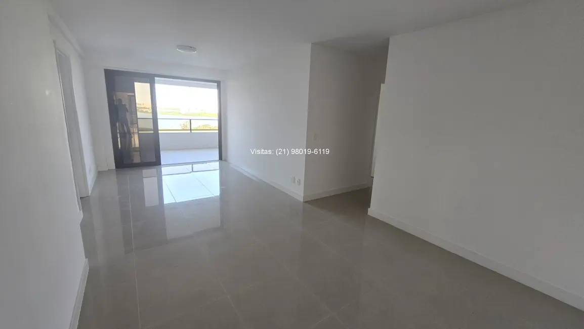 Apartamento com 3 quartos à venda, 118m2 em Barra da Tijuca, Rio De Janeiro - RJ - imagem 2 Foto 2 de Apartamento com 3 quartos à venda, 118m2 em Barra da Tijuca, Rio De Janeiro - RJ