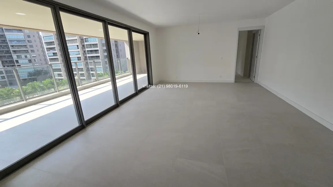 Foto 3 de Apartamento com 4 quartos à venda, 206m2 em Barra da Tijuca, Rio De Janeiro - RJ